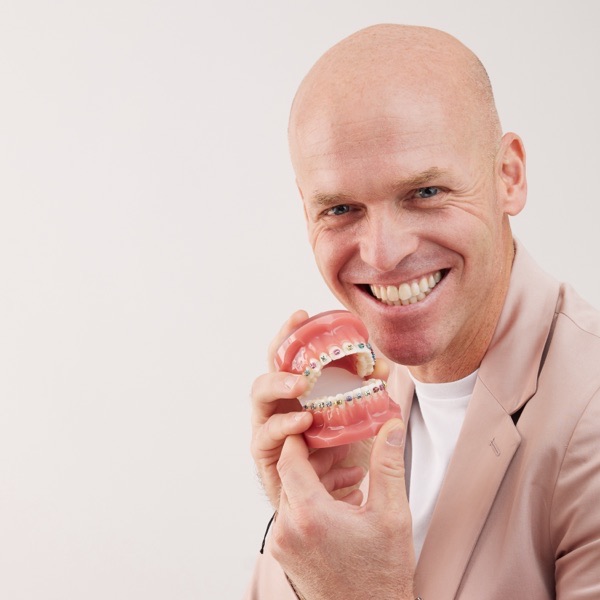 Gregor Može, dr. dent. med.